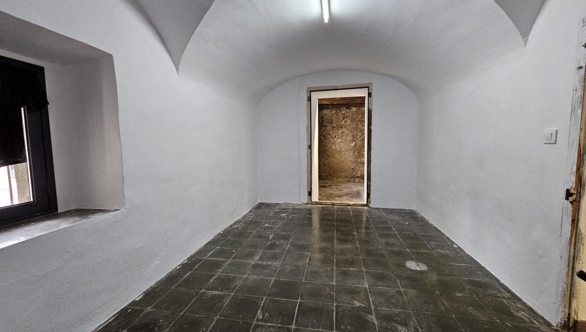 159949232_00a6b693802de236e8b33003028f8169