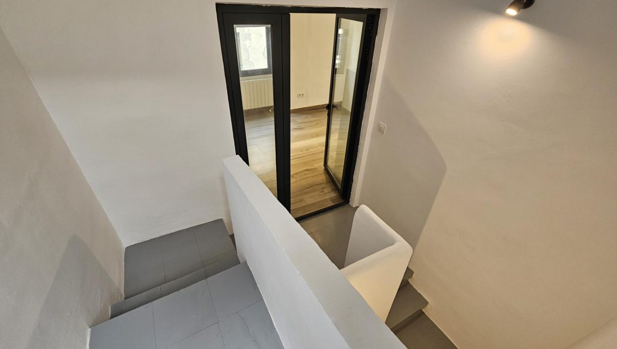 159949232_2f43010924020b0ebb7100bb4357d535