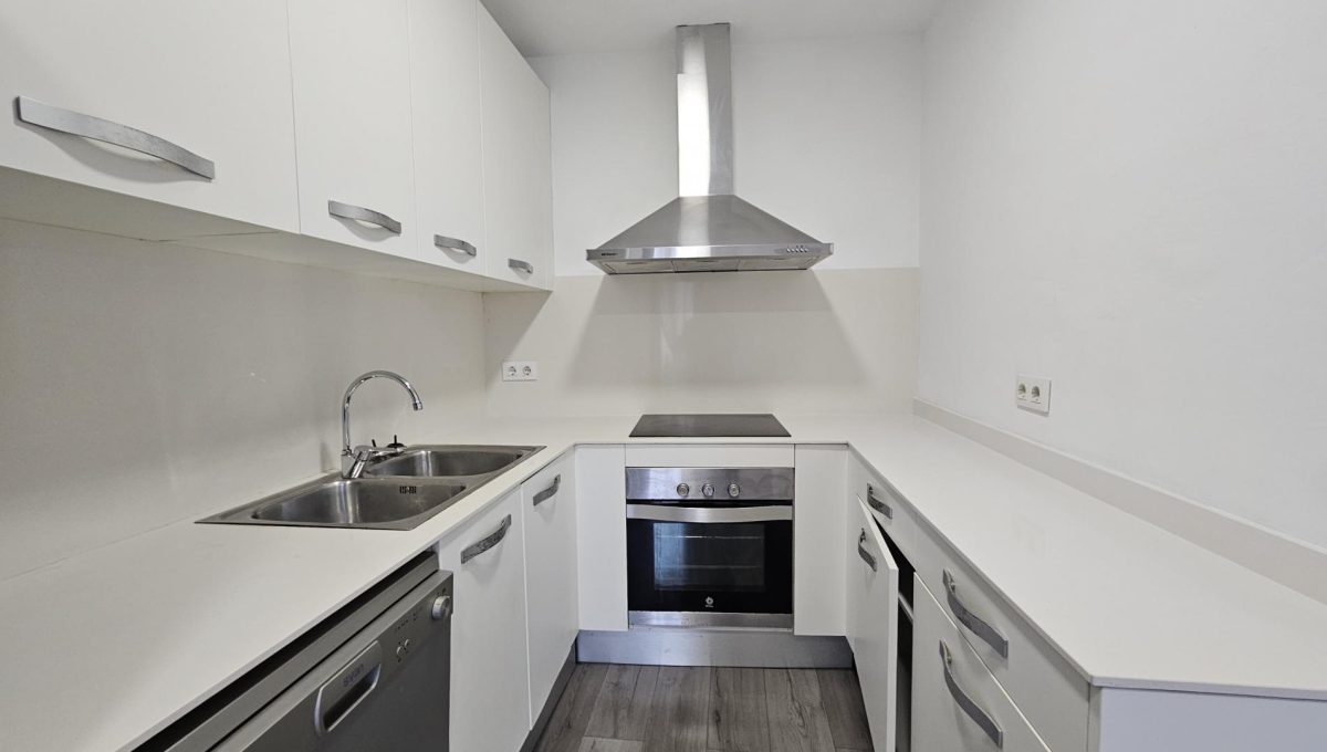 159949232_5b3e635005f670e19a87757389eb9314