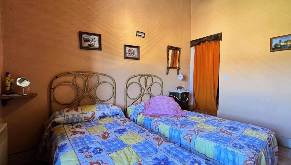 170996875_101aa01dda3115f46b995fe783585af1