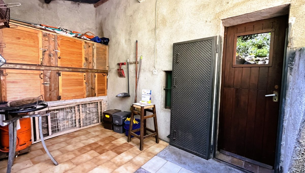 170996875_1812b5f07ef0177ce4684c905c5f0e86