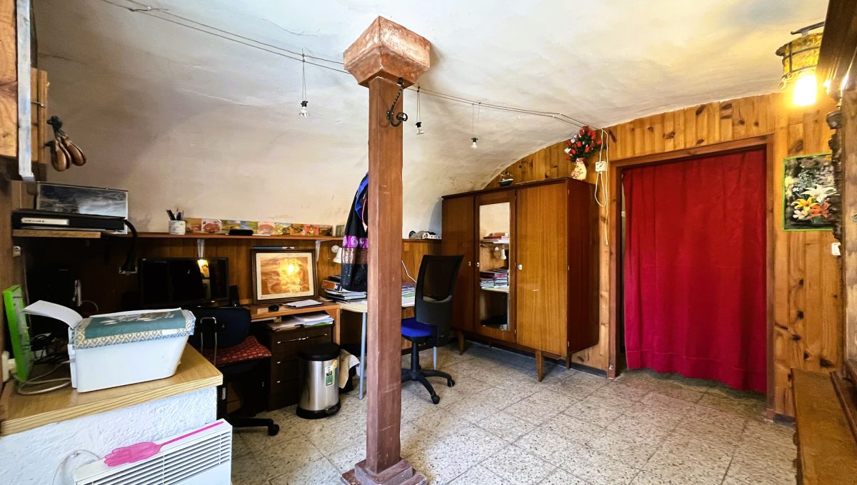 170996875_a885483a87c04bbeb401e8d22676225e