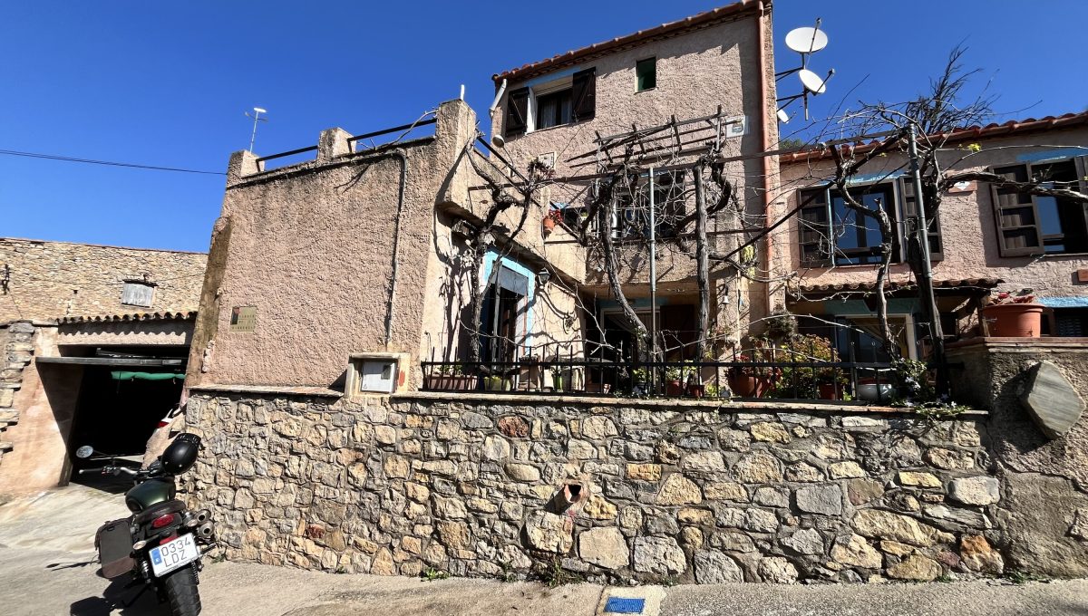 170996875_bf10209268823ddd5ab5b157b22133e7