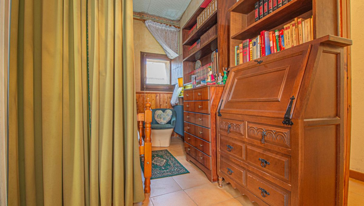 172225831_0ad823fa8c5dca524b09cd08b9f5242f