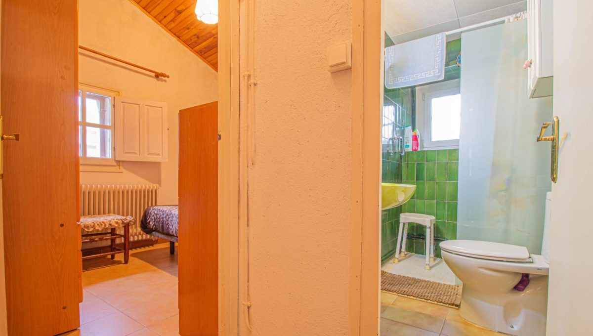 172225831_cd4957d8099d2de25975c97450868ad6