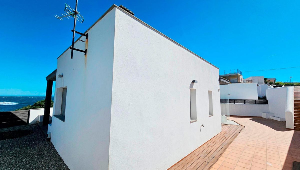 183958851_6dbff812bc0d75227225f7ab267f668f