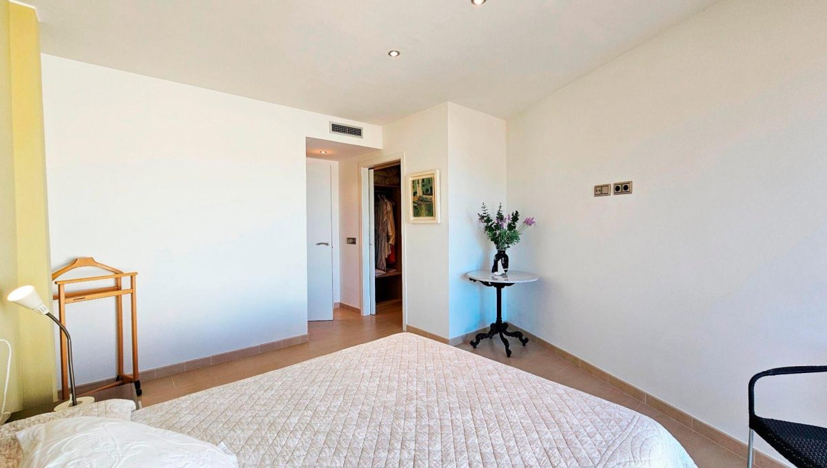 183958851_9c531ba6b2c4861261dec183628ecdc7