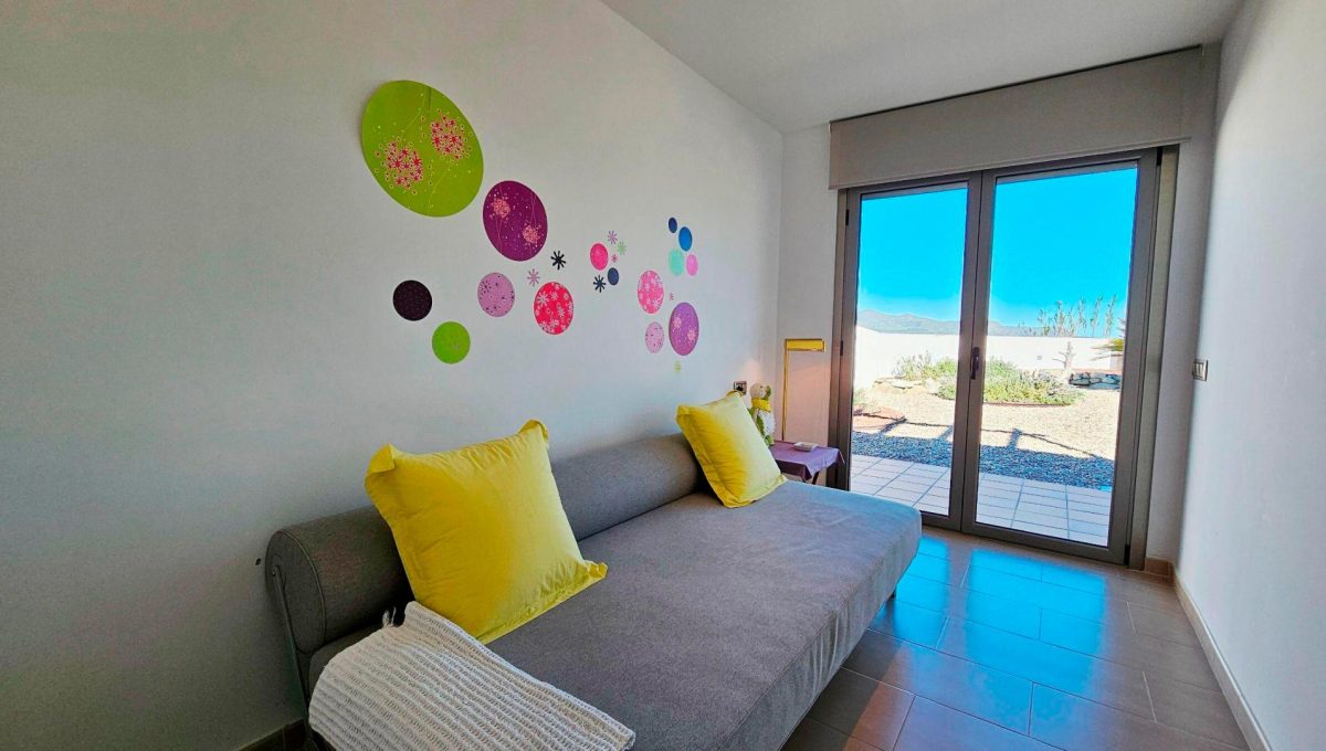 183958851_bb93d7f1fe3e288a31aefb0c9409d79d