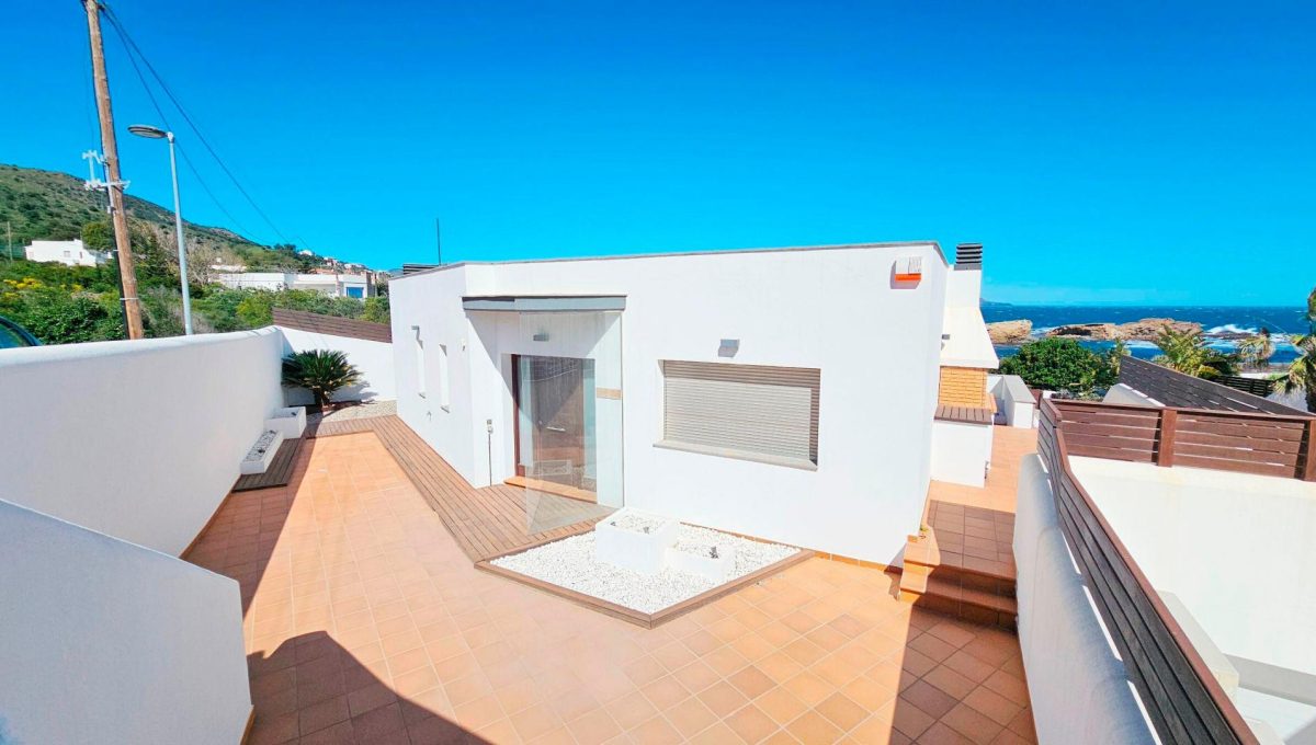 183958851_cfe48df2aa4d258d66aed519a0d8fb86