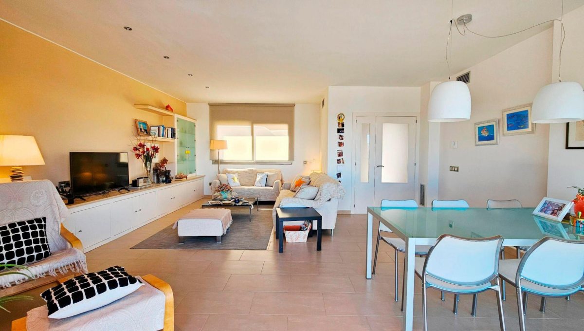 183958851_e5352d672f48f227c9343e7bbdb3987e