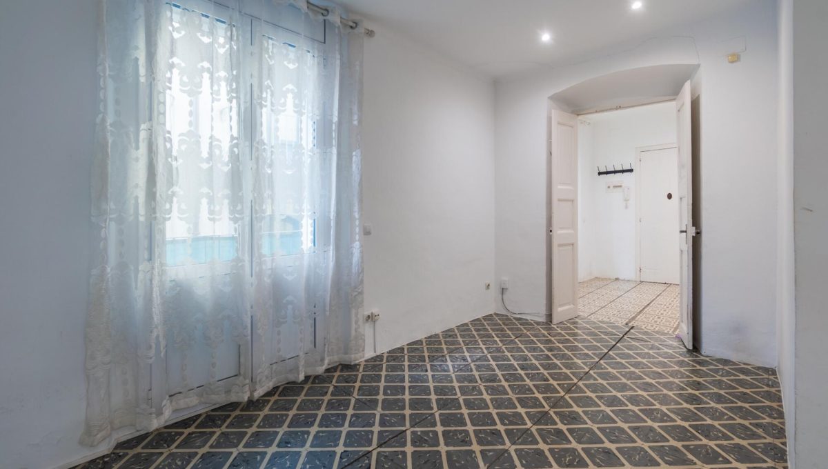 192137242_12bd8e27e2501d2326958af918613b4b