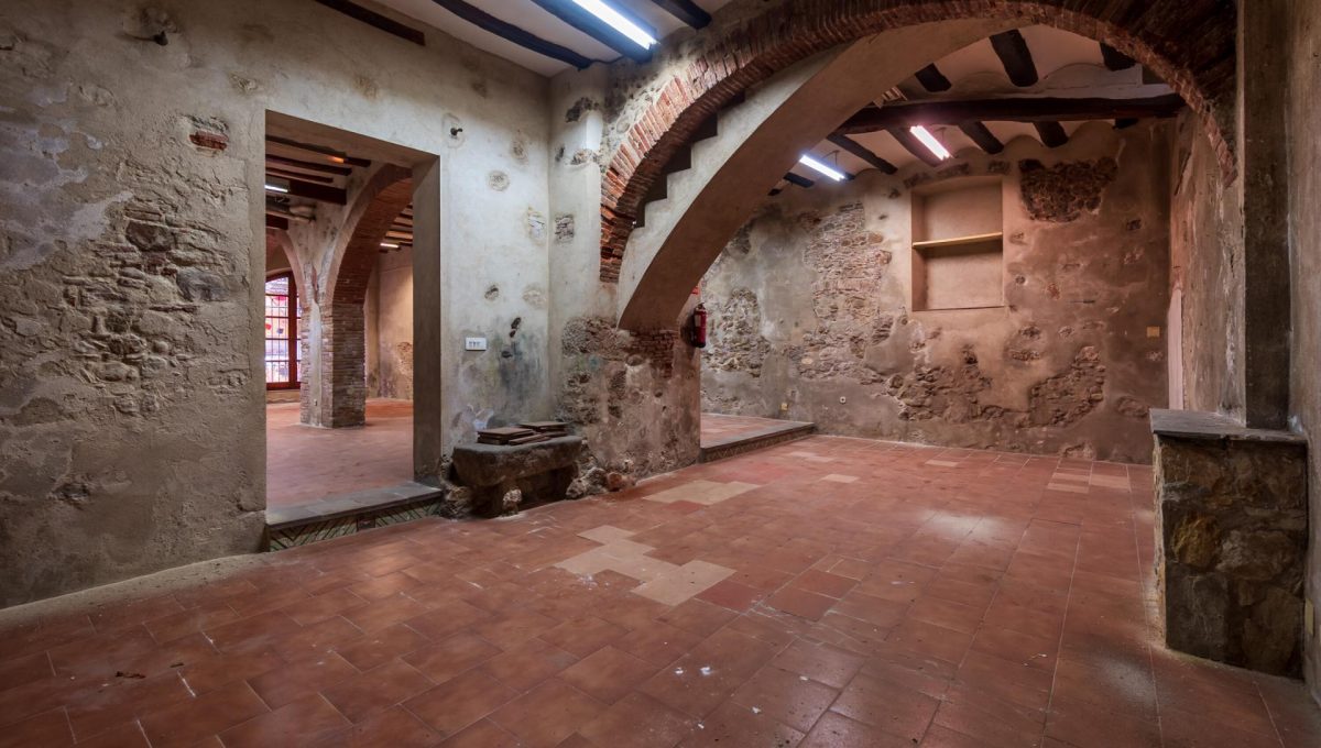 192137242_4e12c19bc895cf86ee90a73644597a91