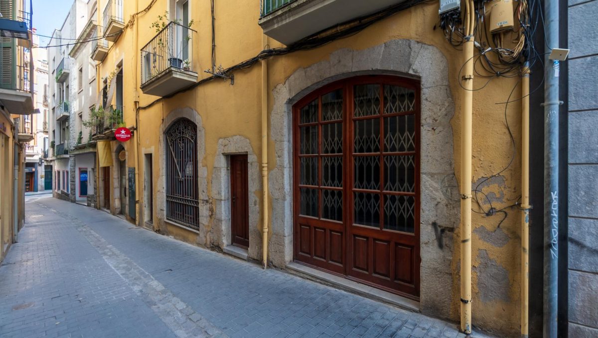 192137242_647202d1617d729a21f0a7c2a61e0d81