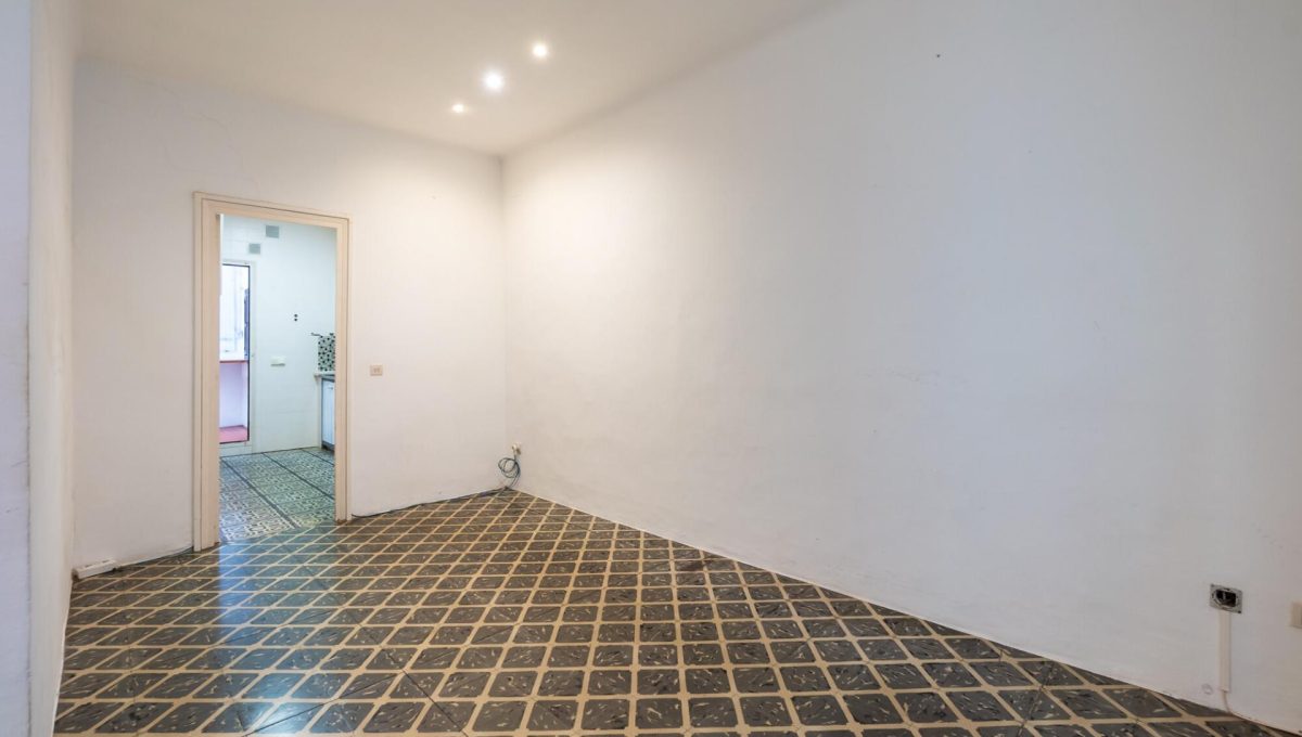 192137242_9192322ff003607e0cbd50a91b2da110