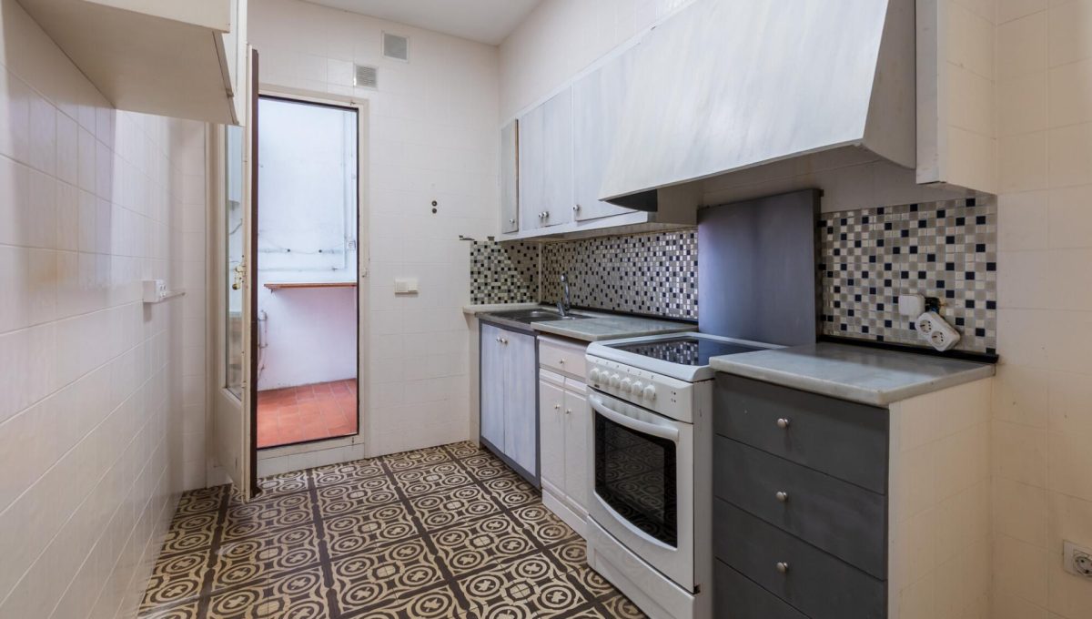 192137242_b17f97d1200a8c8fbb2234d8a1401ec3