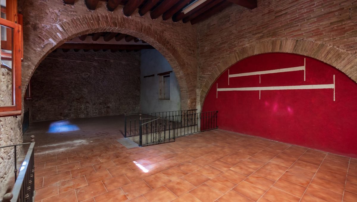 192137242_f5cac9eb87c7f1d7eef7eb44b8c70d04