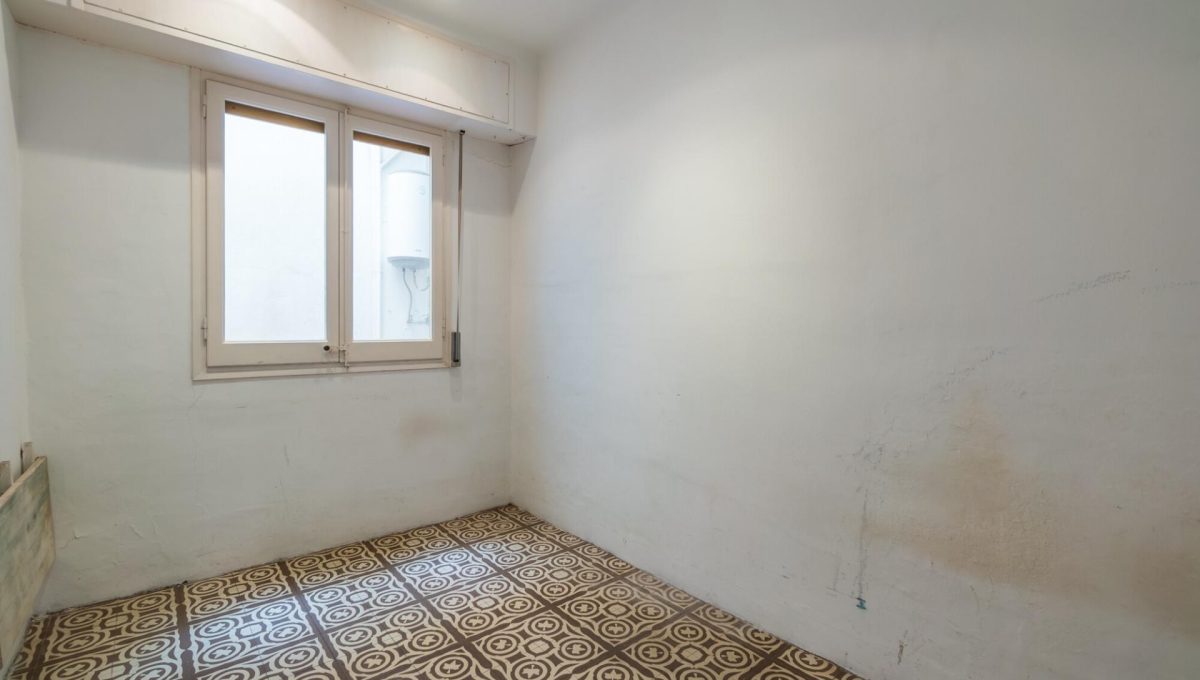 192137242_ff4820426052bdee938769a5234b6361