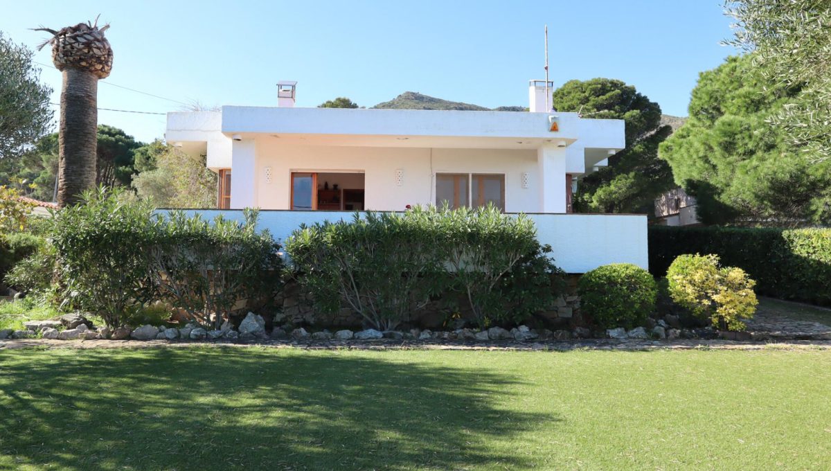 309621968_a353b9e2abcb05fb26ce0441686ee214