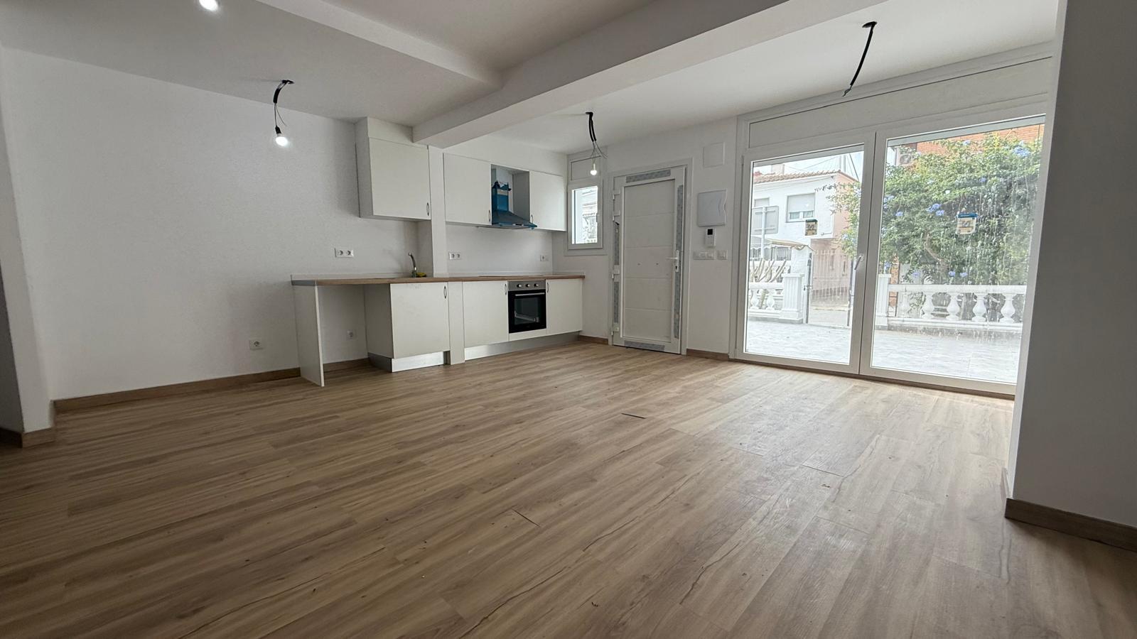 Bonito chalet adosado en una zona muy tranquila de Empuriabrava.