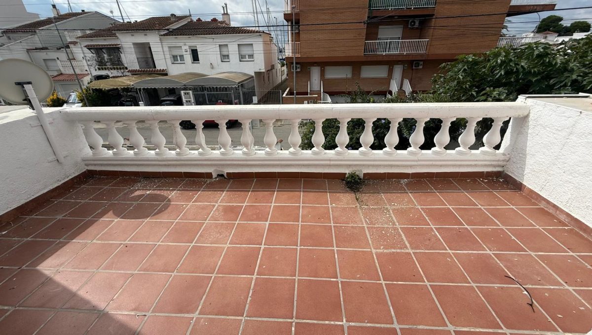 349664349_89dff93d80d1cad389964f819aea799a