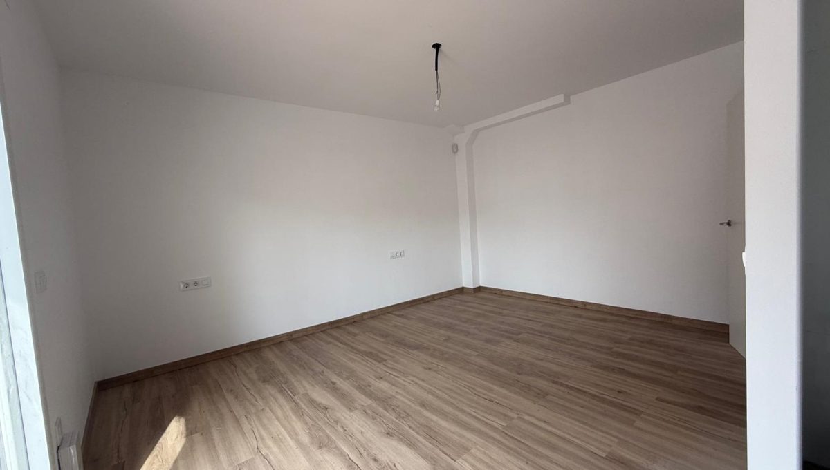 349664349_8f64a085d61c19f5abbce8226c815d53