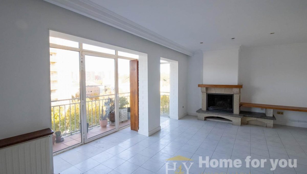 615912336_c3159cbc08647b0a7b1b3e951bc56a0c