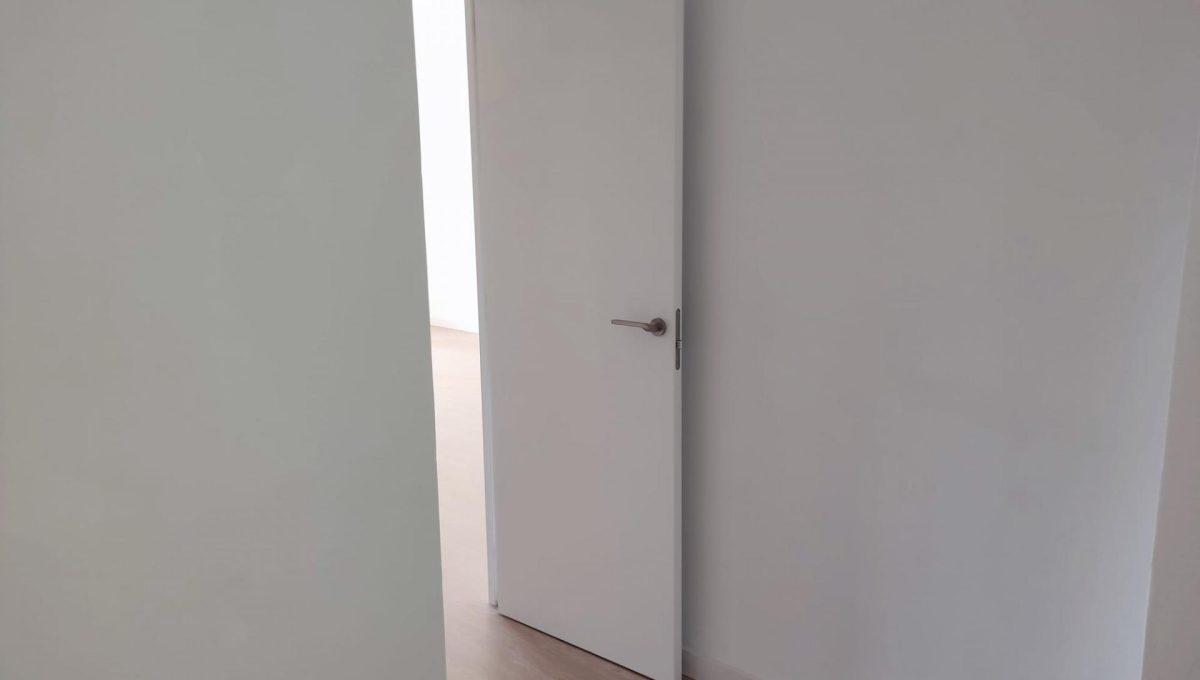 786732201_e83322e67a29a07b33f6dd0bc988a8d2