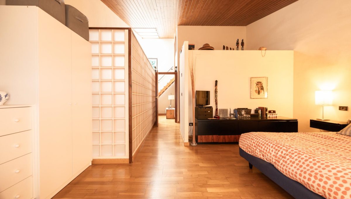 792425437_149e08b8359003e5eb6515f3769a0e9e