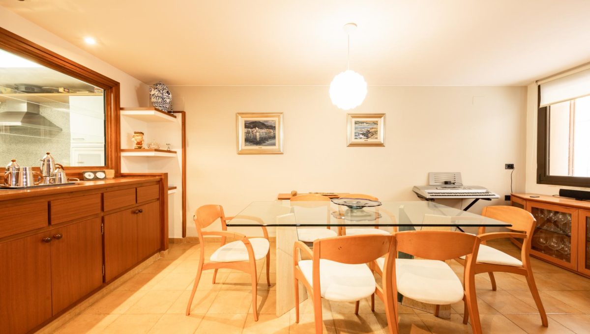 792425437_96fe225125335fdbfc11f10b96dbc957