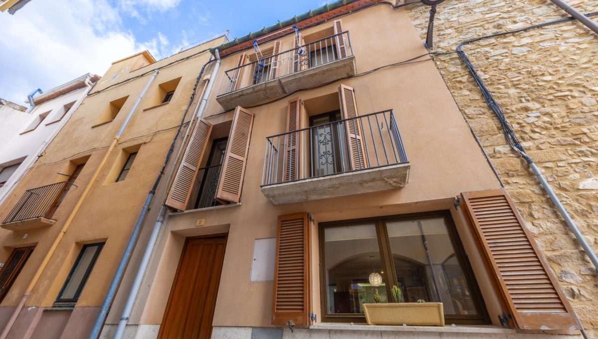 792425437_cb3a80b1c6332cf4ff2c7dabf83c648c