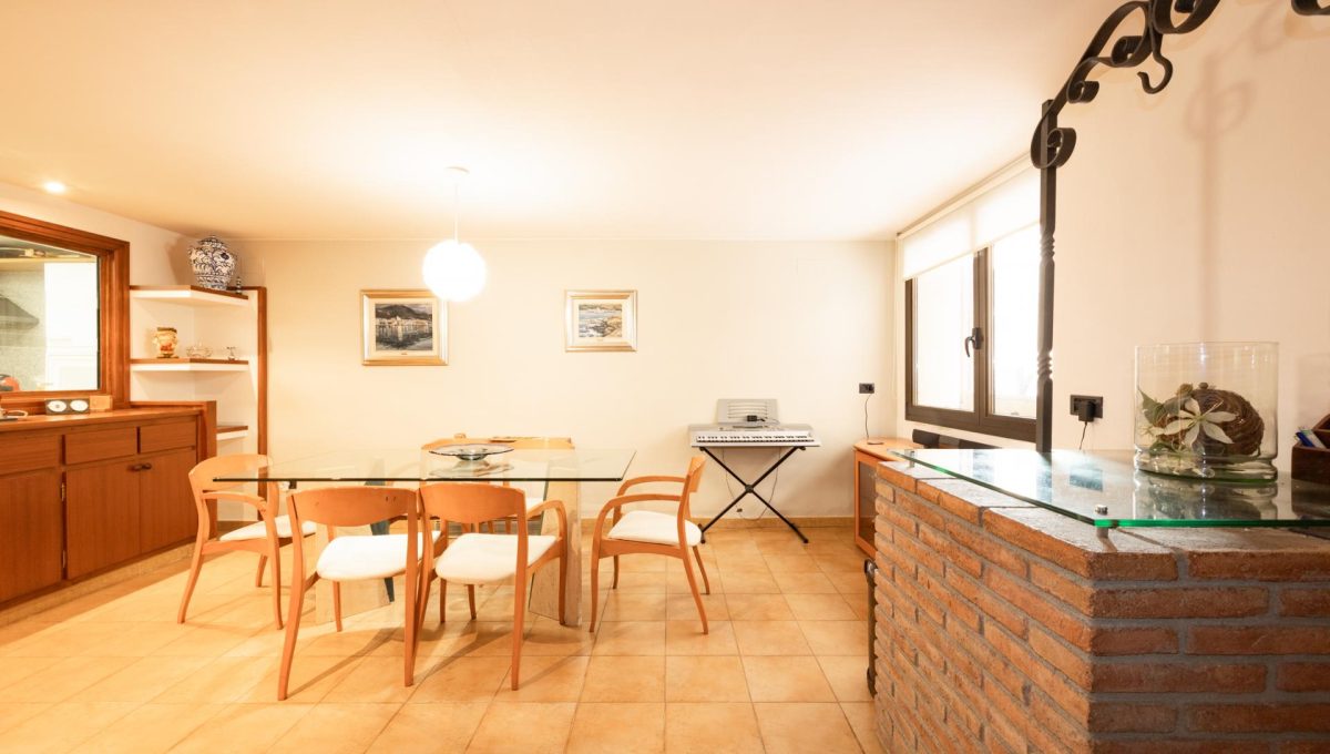 792425437_d2474ec2425728b257a5643f0be5cfbe