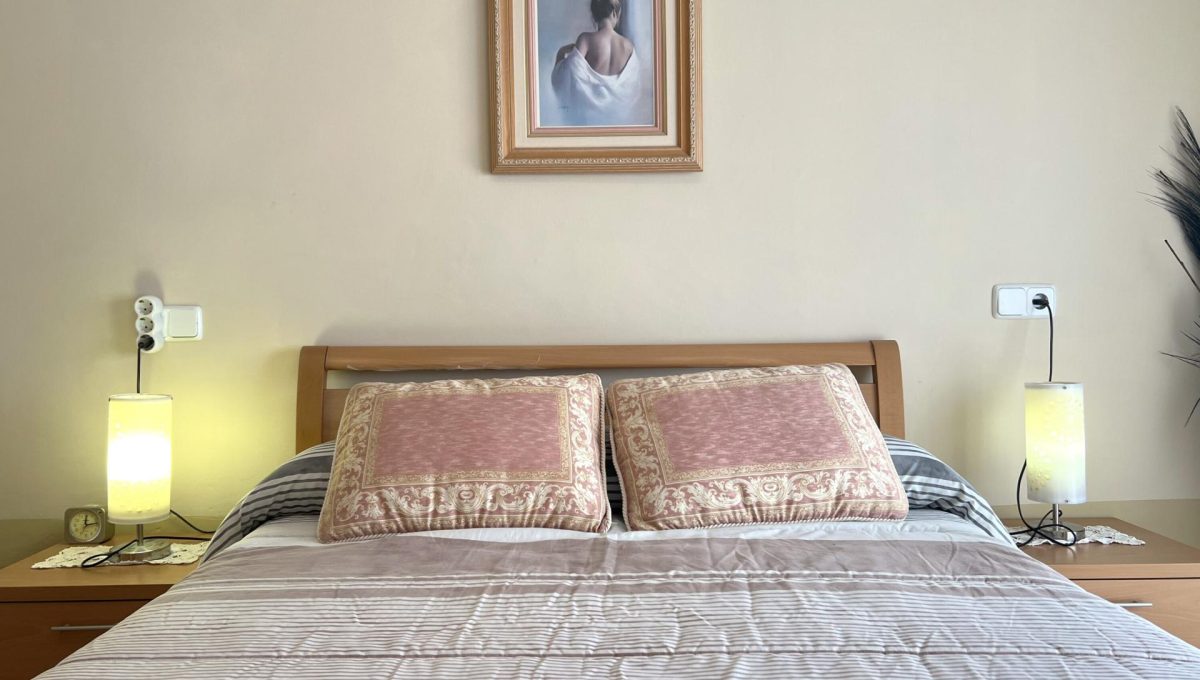 866044391_0e325e960f084415cd4d04ad6e288a66