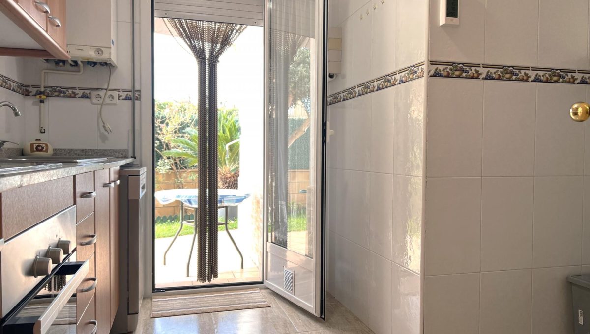 866044391_34f1b13bc14e4cc6377f2803523ed02a