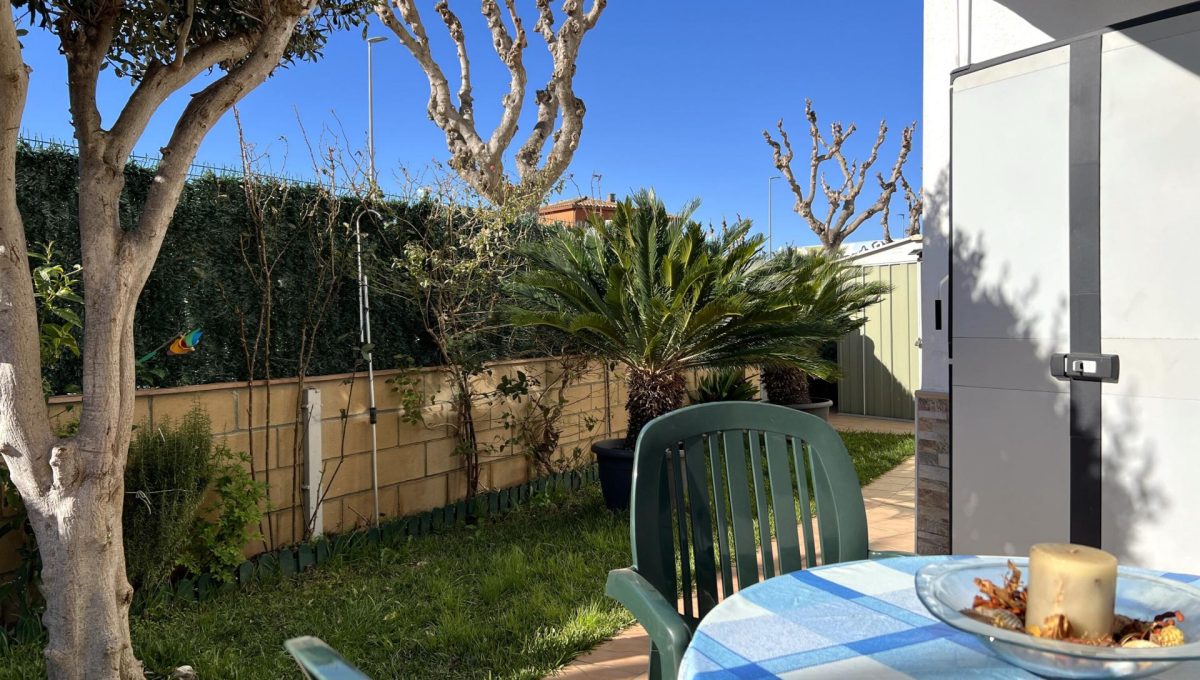 866044391_770100b8b4e94d56968bc5c714398d3d