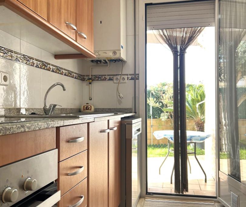 866044391_e87f467324ca8d34b97a7557cbf04606