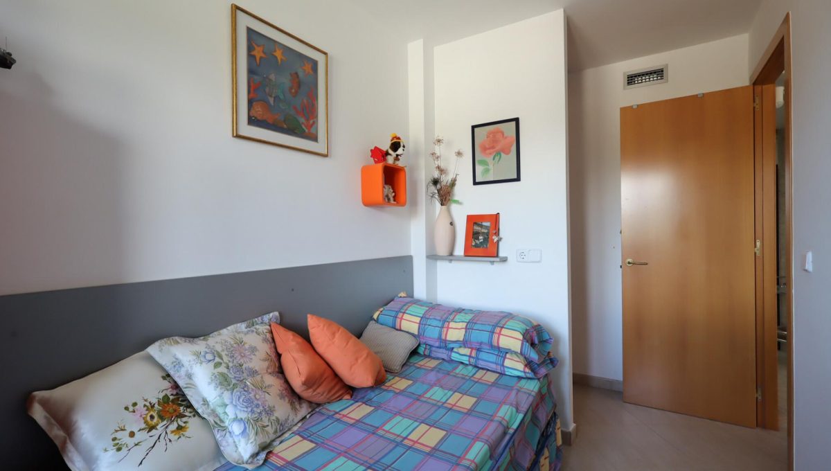 115115875_8f71adb38d5cf0241daf83411ef22a01