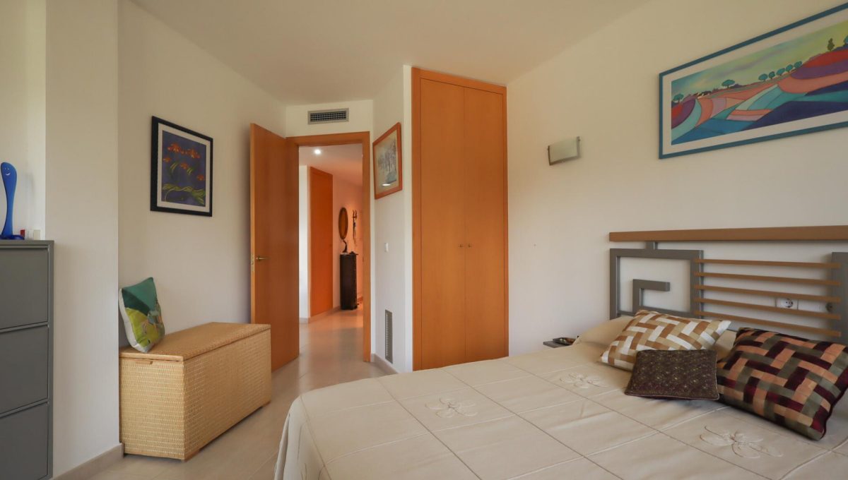 115115875_b5afbf3e310ef5e2170dd018b49e4f3b