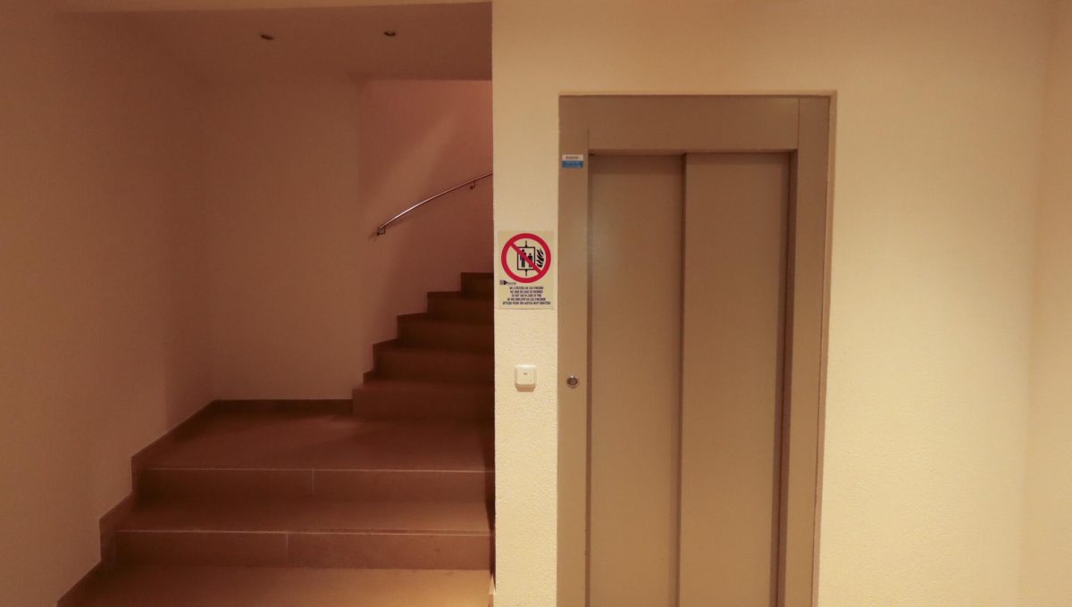 115115875_cecdaff406a87ed7fa2235a8db15f99c