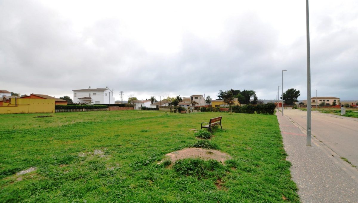 139842702_6ce32b14f03727023381de7c3d88d7f5