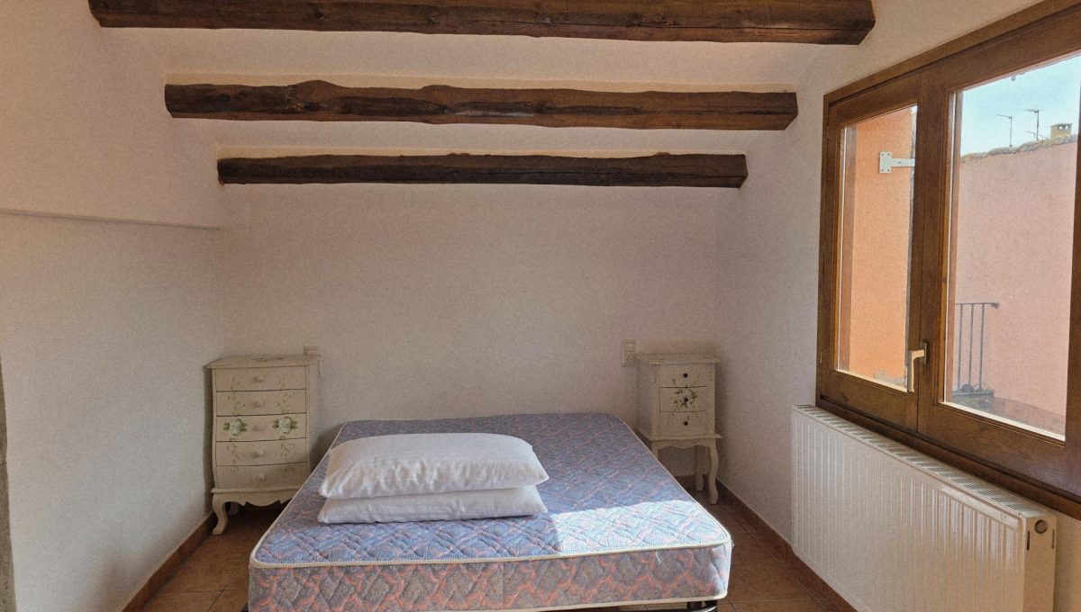 153893692_efa2d9844c3d65d1eff8ddeff7c4b335