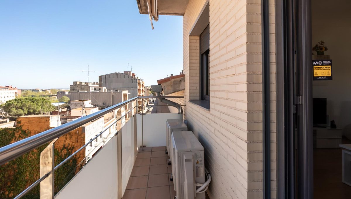 183841224_393b494f7d2812a9f19f65e75746e449