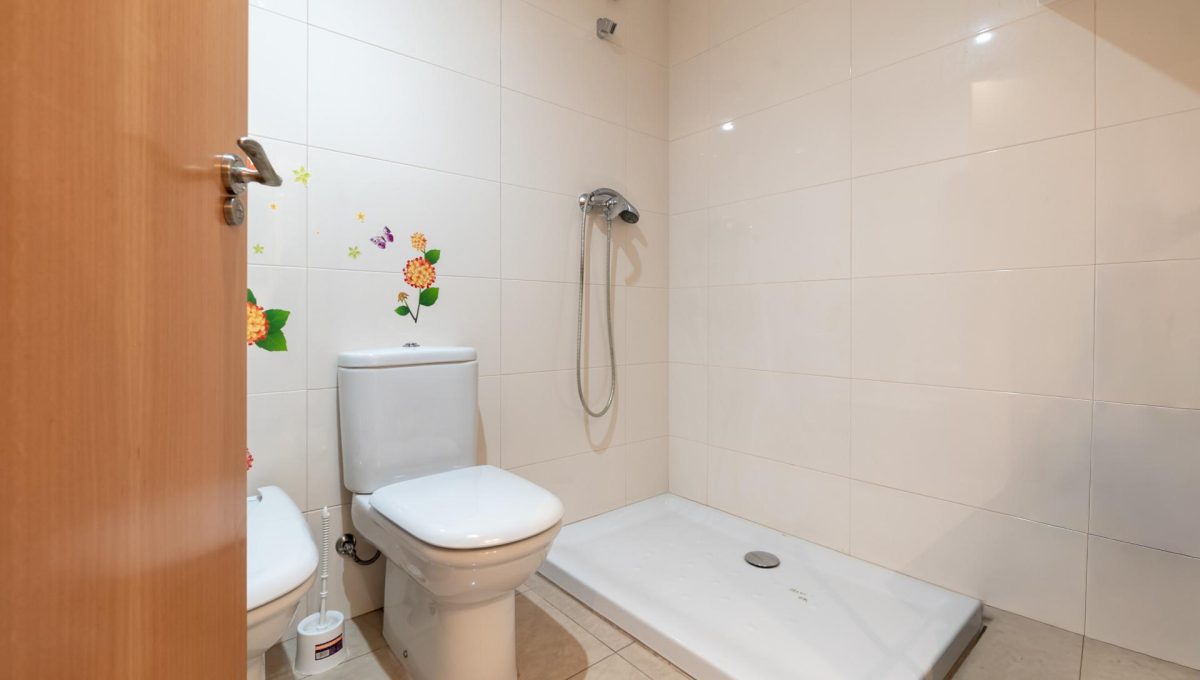 183841224_5bbbe4426a9fe77b5decb6859502e64b