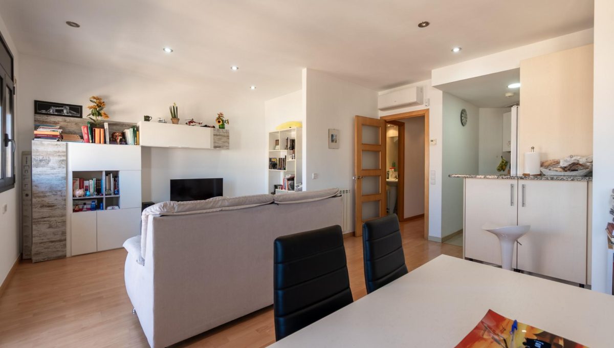 183841224_7cd21d5eda4ace5c348f92d049a1e4a9