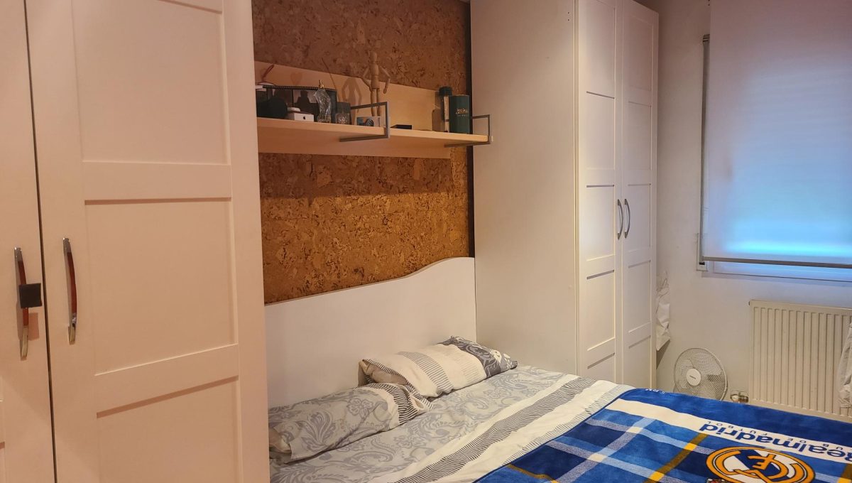 202134678_bce37cf41b567a220dc986f542827505