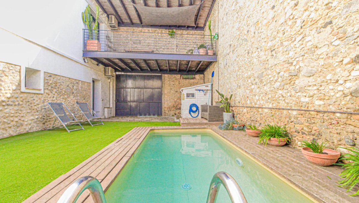 315289632_d2332653fa2da9eb215ae662560ba691