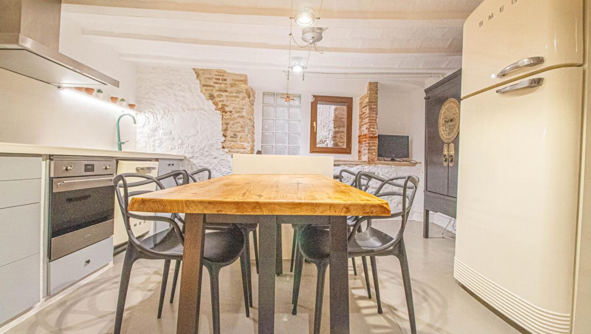 366976485_0e87f8e13bb1a31aef351b92537ae08b