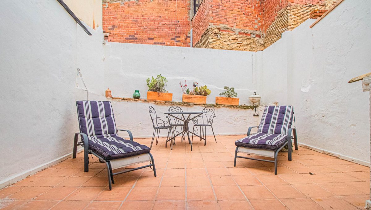 366976485_7cea2b56f41ee620d4e84719efc05335