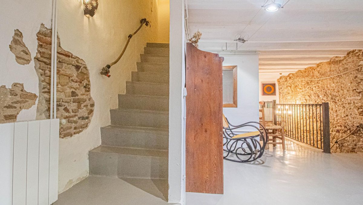 366976485_84b3680672d8784c0064715663cfe34c