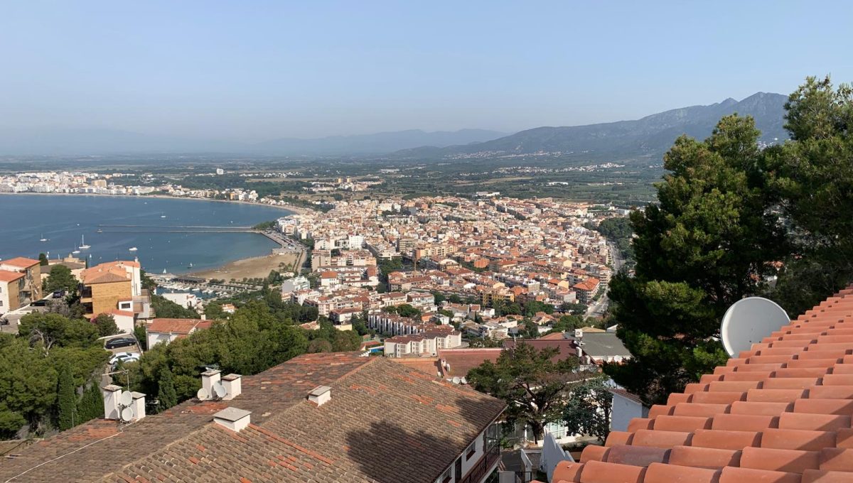 880452162_74c1e4dc17576663fd6e26f0de20bef9