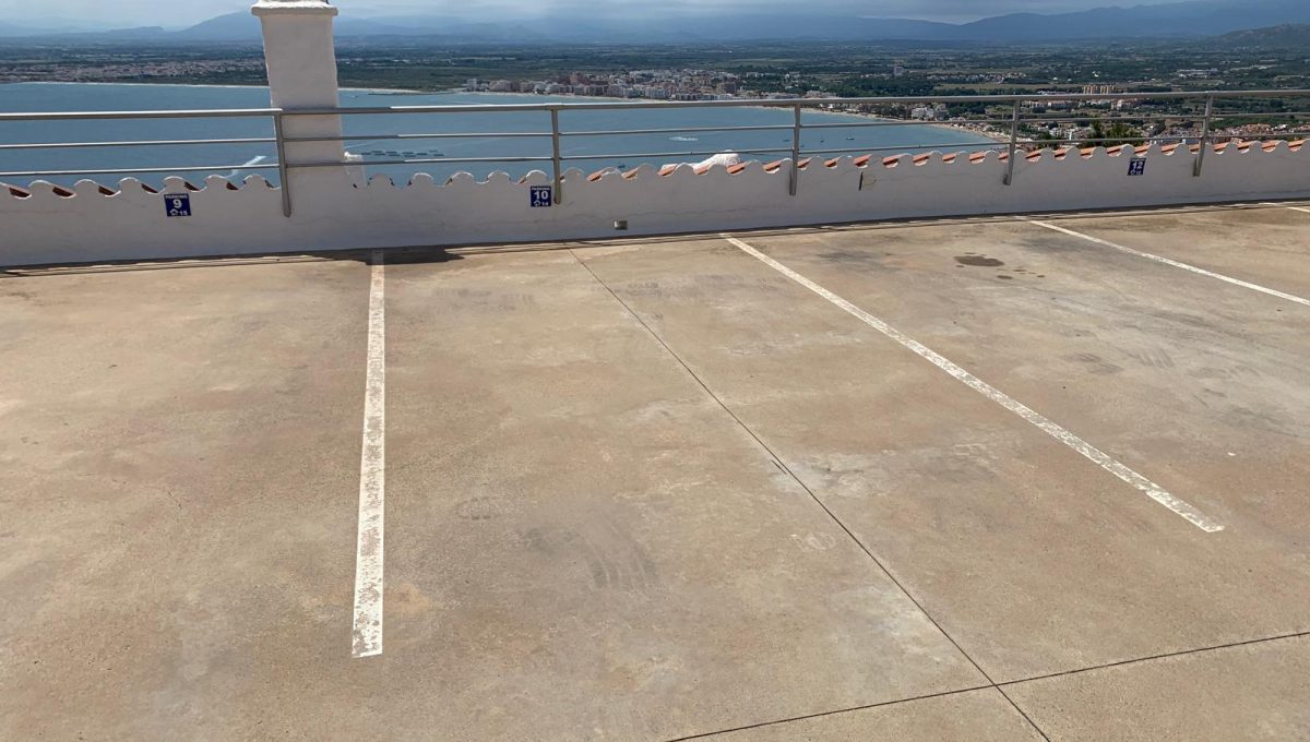 880452162_ca0f3ee1f731c68e6dd0d56a0d55cb30